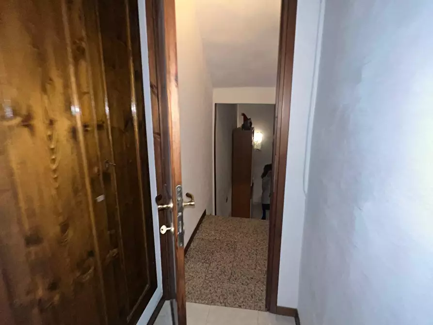 Immagine 23 di Appartamento in vendita  a Colle Di Val D'elsa