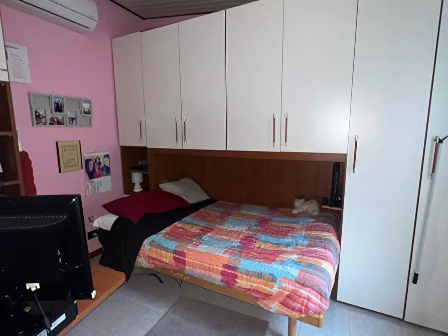 Immagine 19 di Appartamento in vendita  a Colle Di Val D'elsa