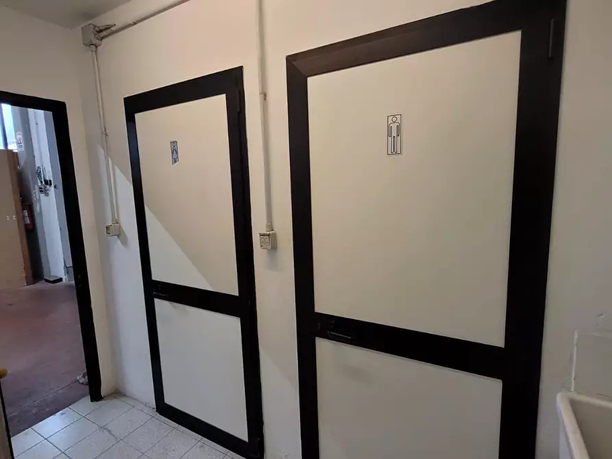 Immagine 5 di Attività artigianale in vendita  a Montelupo Fiorentino