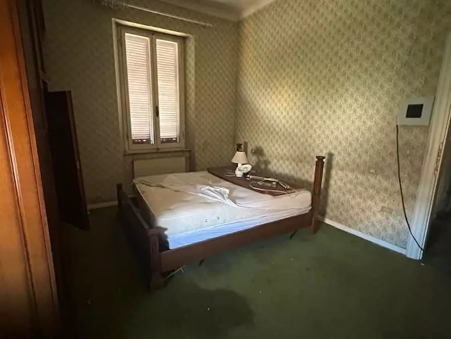 Immagine 26 di Villetta a schiera in vendita  a Massa