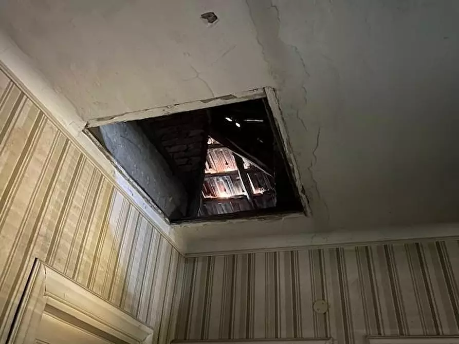 Immagine 47 di Villetta a schiera in vendita  a Massa