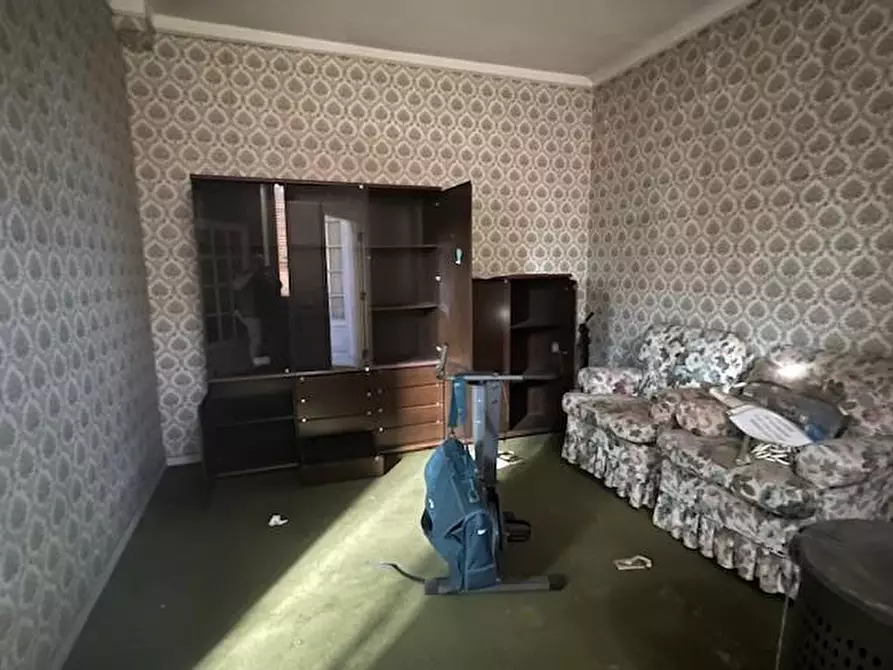 Immagine 11 di Villetta a schiera in vendita  a Massa