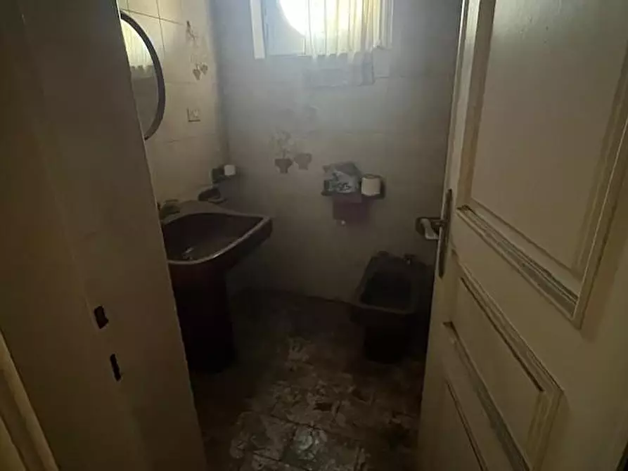 Immagine 8 di Villetta a schiera in vendita  a Massa