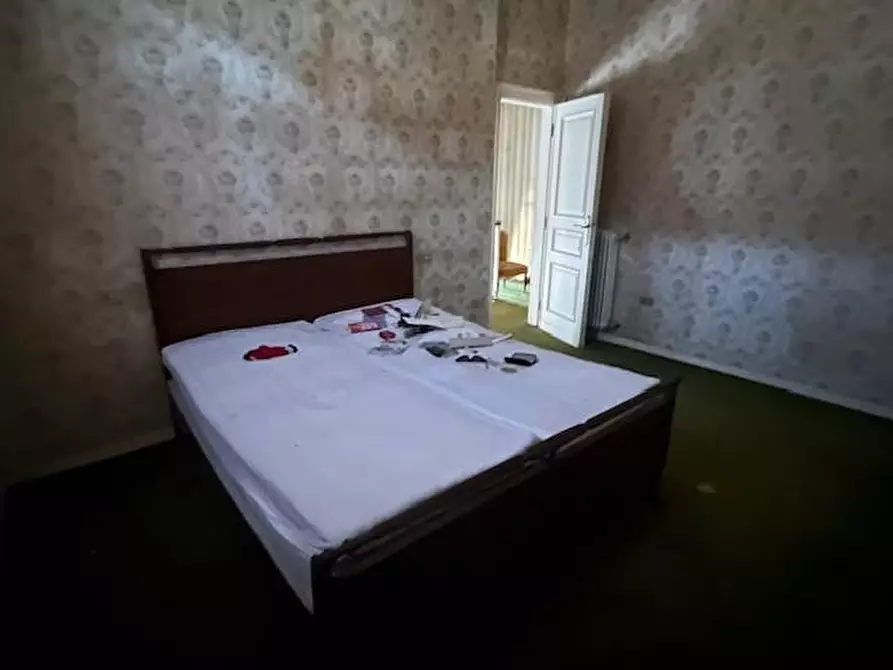 Immagine 24 di Villetta a schiera in vendita  a Massa