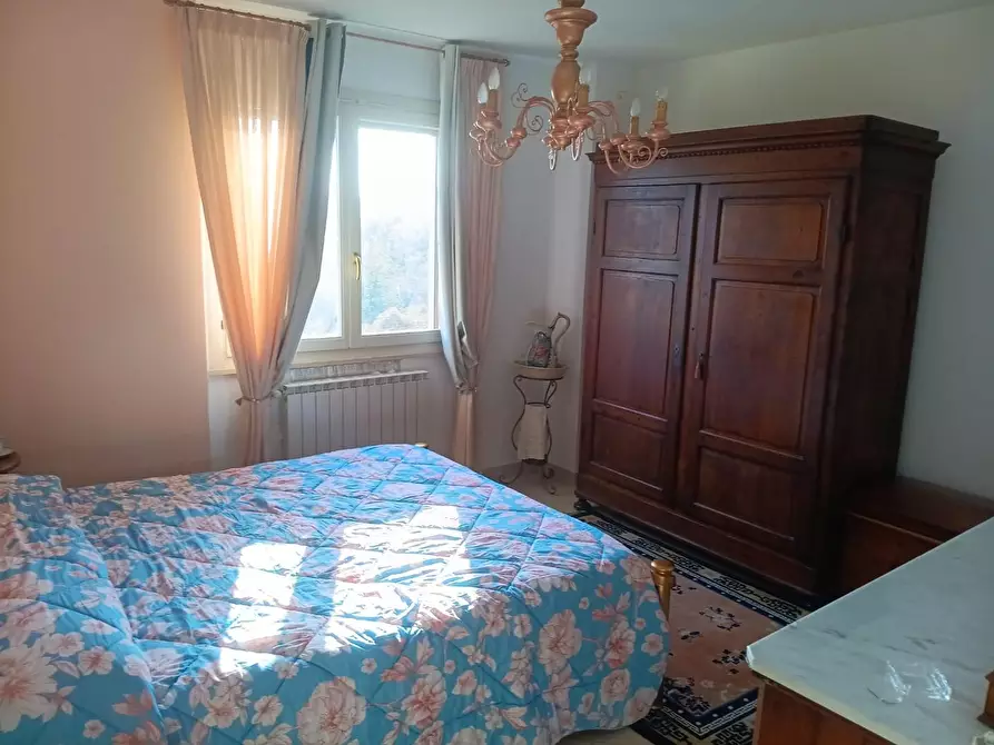 Immagine 21 di Casa indipendente in vendita  a Santa Maria A Monte