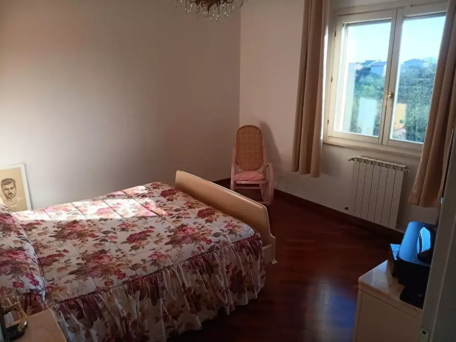 Immagine 14 di Casa indipendente in vendita  a Santa Maria A Monte