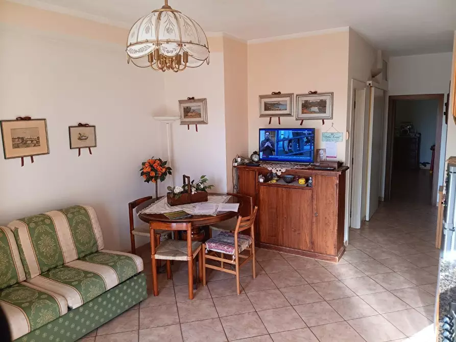 Immagine 26 di Casa indipendente in vendita  a Santa Maria A Monte