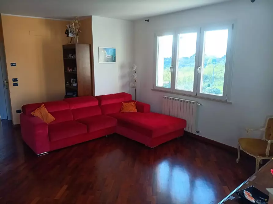 Immagine 1 di Casa indipendente in vendita  a Santa Maria A Monte