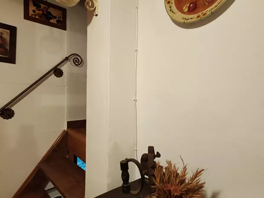 Immagine 10 di Casa semindipendente in vendita  a Stazzema