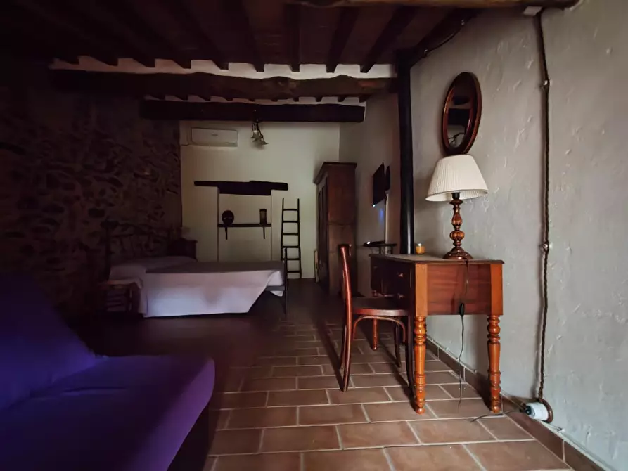 Immagine 2 di Casa semindipendente in vendita  a Stazzema
