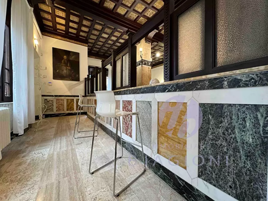 Immagine 8 di Immobile di prestigio in vendita  a Pietrasanta