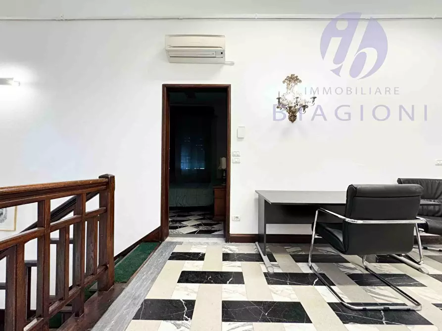 Immagine 25 di Immobile di prestigio in vendita  a Pietrasanta