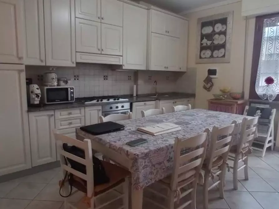 Immagine 2 di Appartamento in vendita  a Vinci