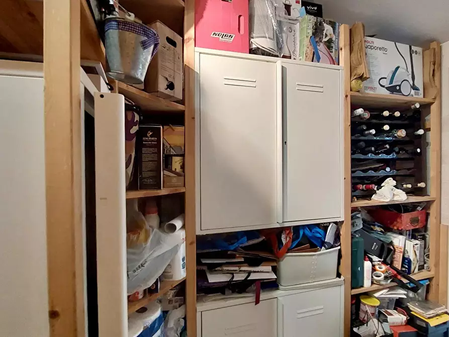 Immagine 29 di Mansarda in vendita  a Viareggio