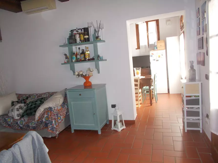 Immagine 16 di Appartamento in affitto  a Pontedera