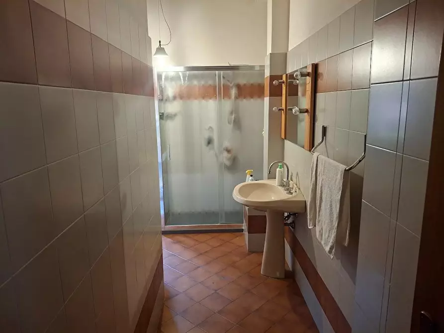 Immagine 6 di Appartamento in vendita  a Pisa