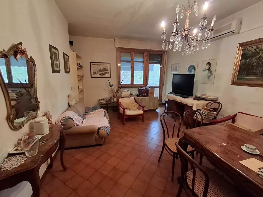 Immagine 1 di Appartamento in vendita  a Pisa