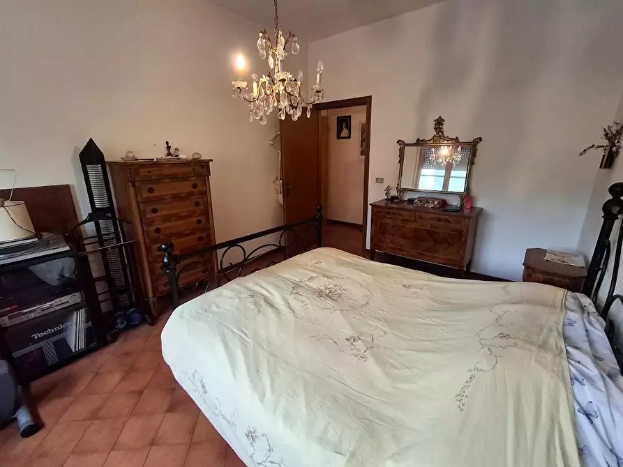 Immagine 21 di Appartamento in vendita  a Pisa