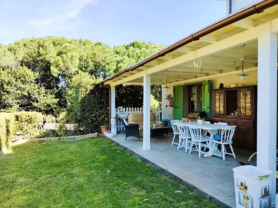 Immagine 1 di Rustico / casale in vendita  a Crespina Lorenzana