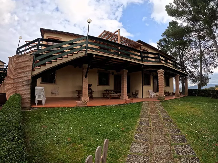 Immagine 12 di Casa colonica in vendita  a Pomarance