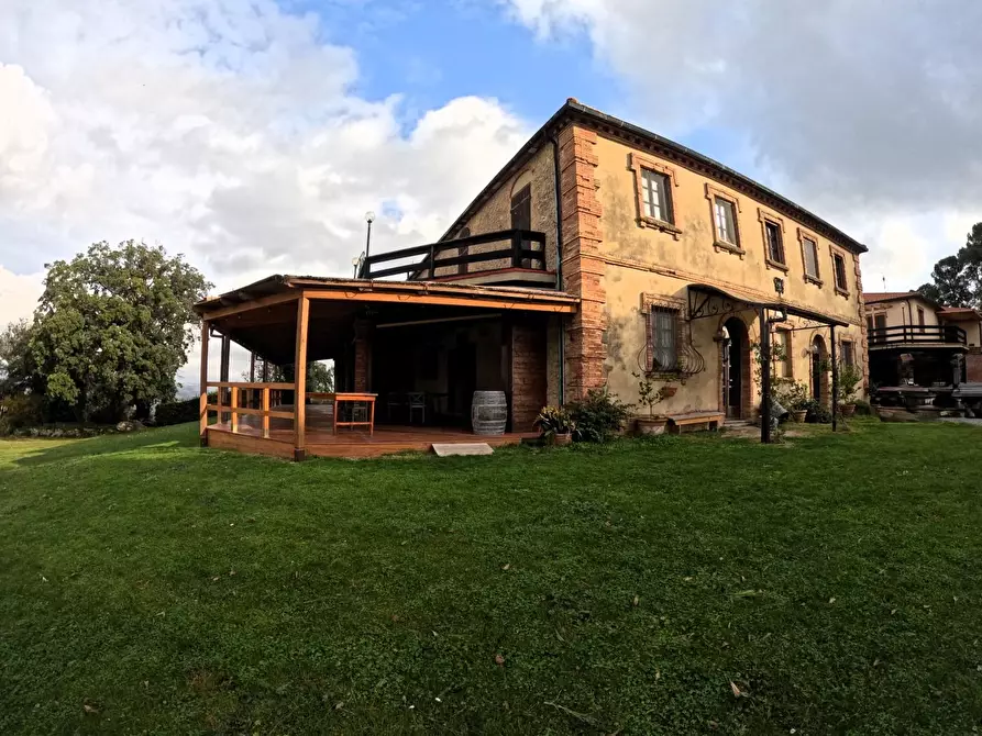 Immagine 7 di Casa colonica in vendita  a Pomarance