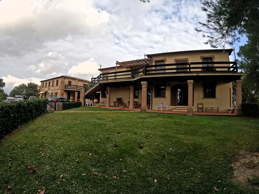 Immagine 6 di Casa colonica in vendita  a Pomarance