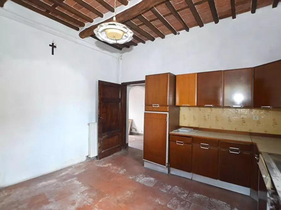Immagine 5 di Porzione di casa in vendita  a Capannori