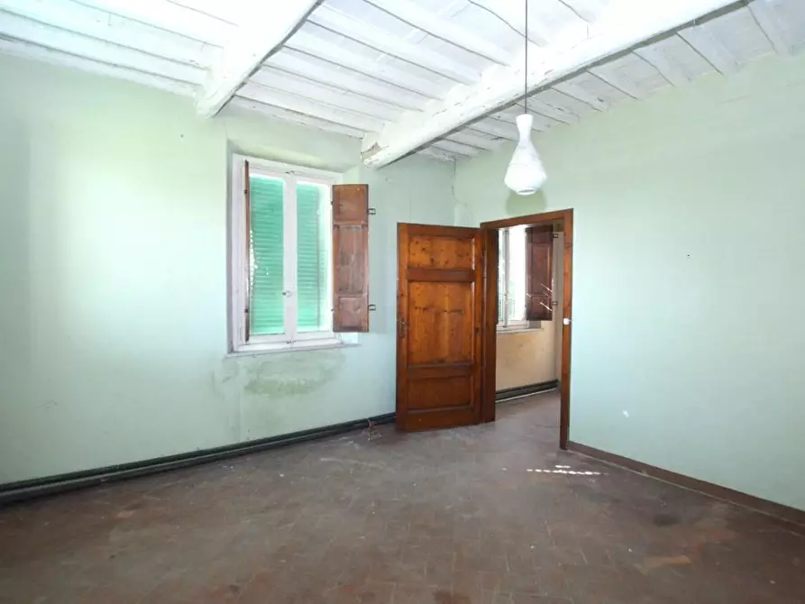 Immagine 22 di Porzione di casa in vendita  a Capannori