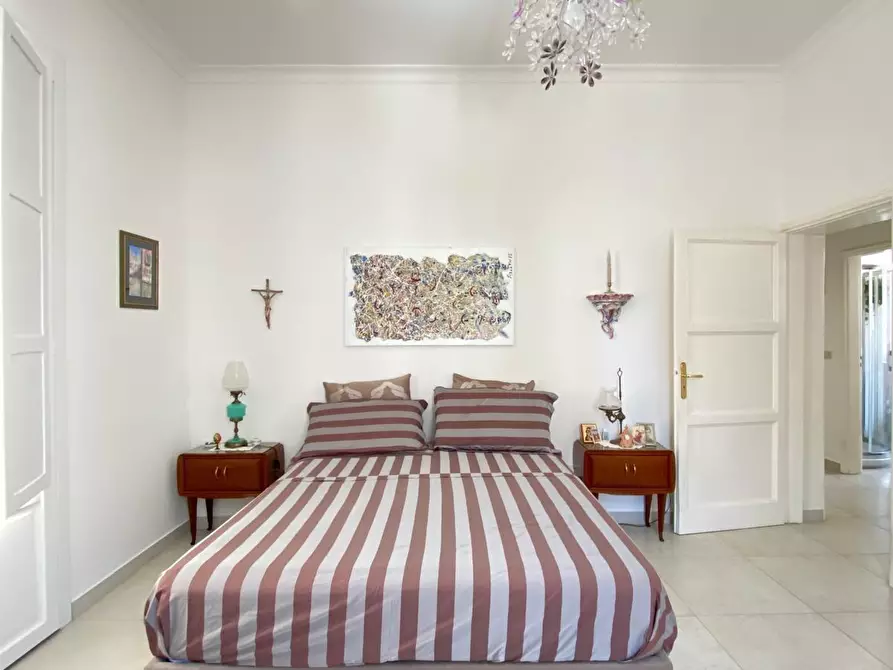 Immagine 43 di Appartamento in vendita  a Lecce