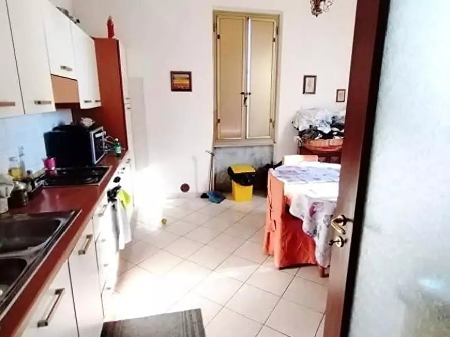 Immagine 6 di Casa indipendente in vendita  a Carrara