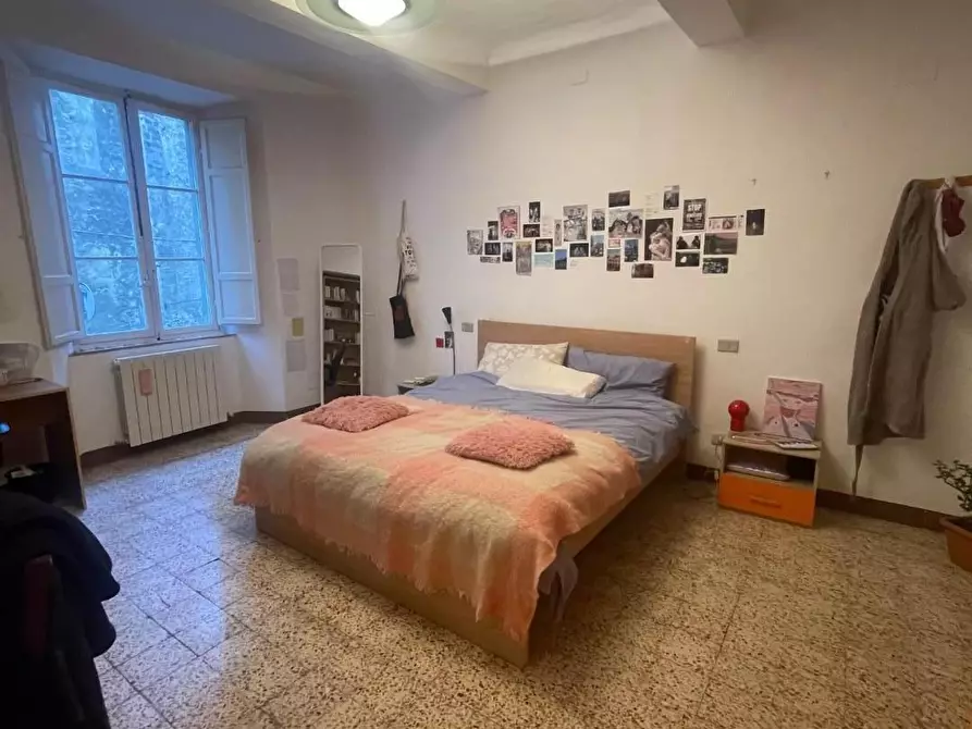 Immagine 6 di Appartamento in vendita  a Siena