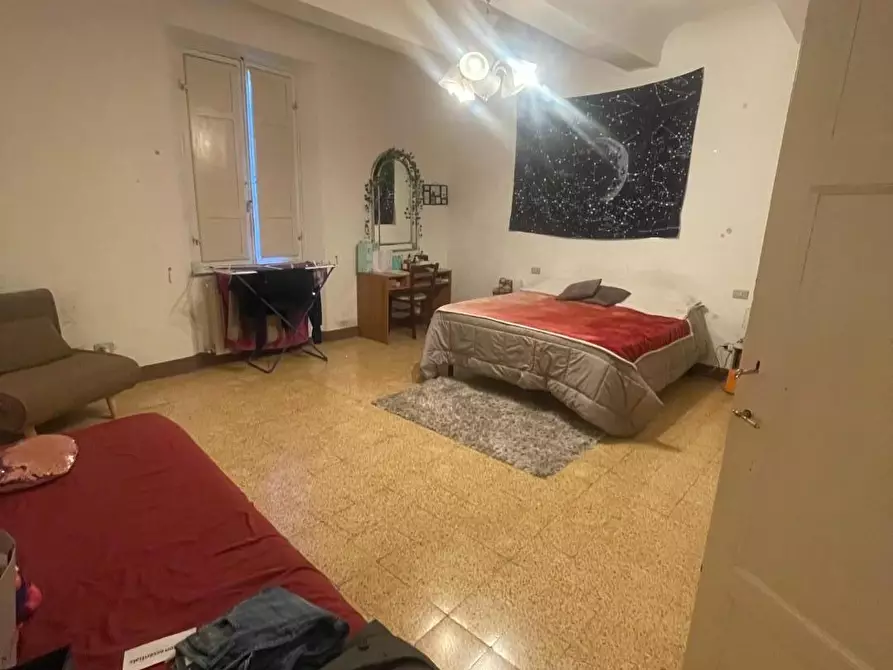 Immagine 8 di Appartamento in vendita  a Siena