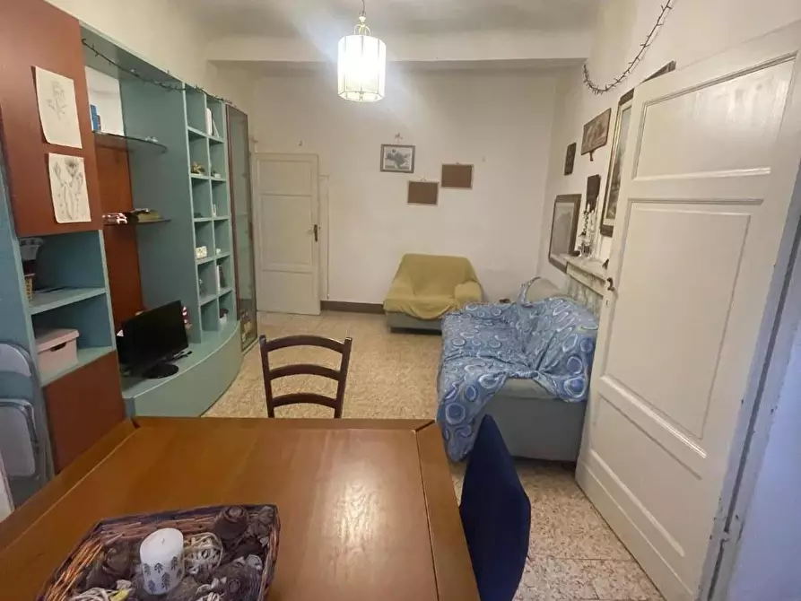 Immagine 2 di Appartamento in vendita  a Siena