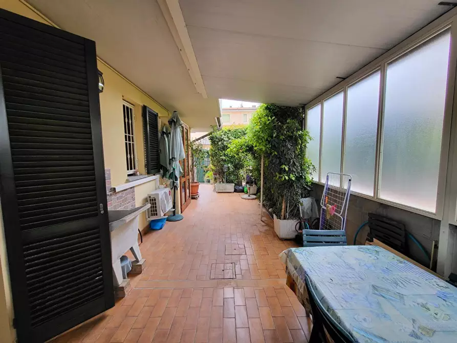 Immagine 8 di Villetta a schiera in vendita  a Calcinaia