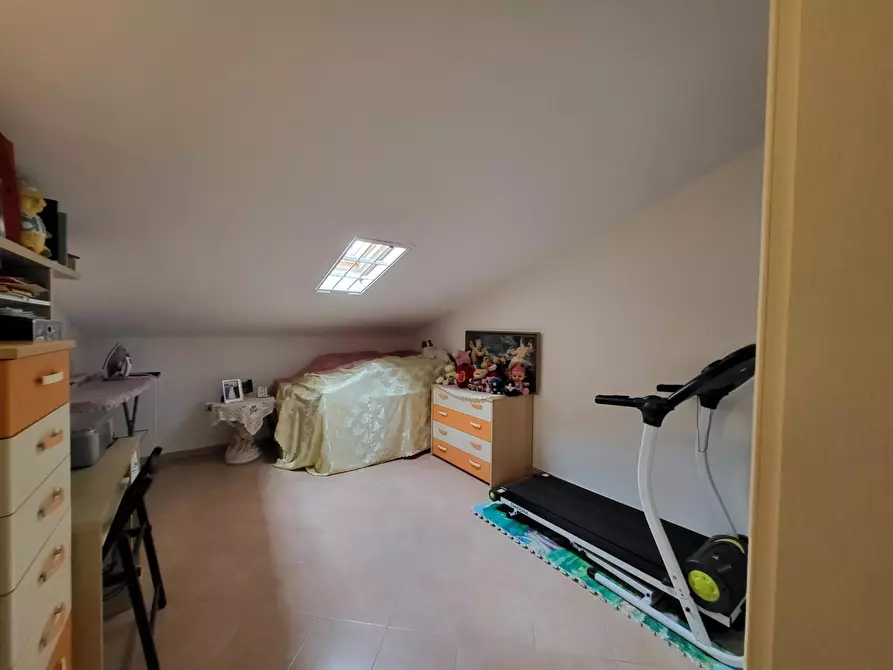 Immagine 9 di Villetta a schiera in vendita  a Calcinaia