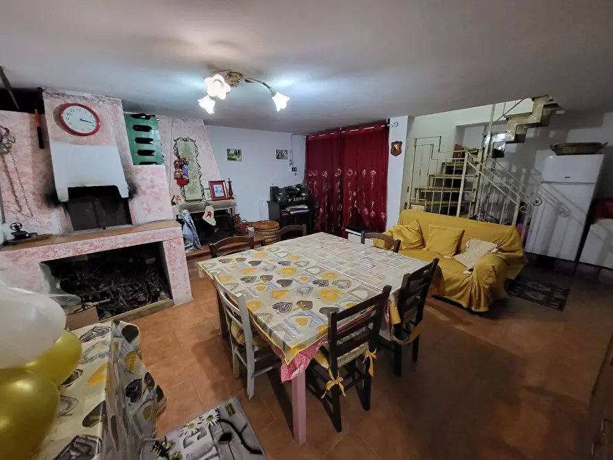 Immagine 7 di Villetta a schiera in vendita  a Calcinaia