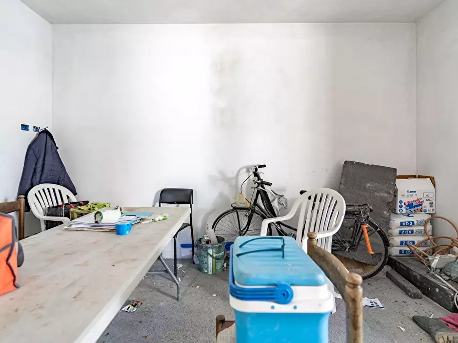 Immagine 11 di Villa in vendita  a Empoli