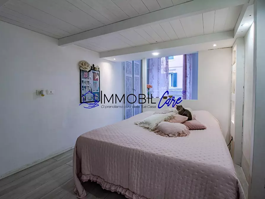 Immagine 10 di Appartamento in vendita  a Livorno