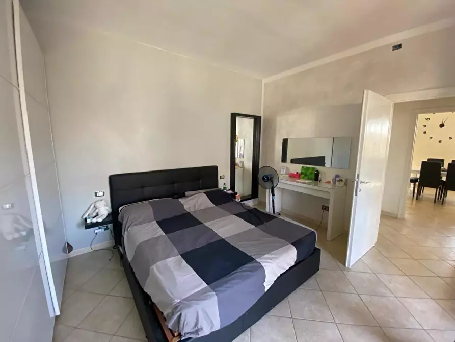 Immagine 5 di Appartamento in vendita  a Cecina