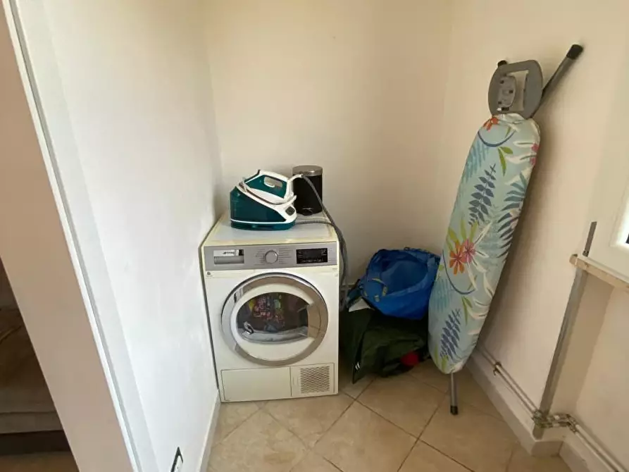 Immagine 6 di Appartamento in vendita  a Cecina