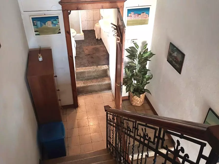 Immagine 16 di Casa indipendente in vendita  a Castiglione Di Garfagnana