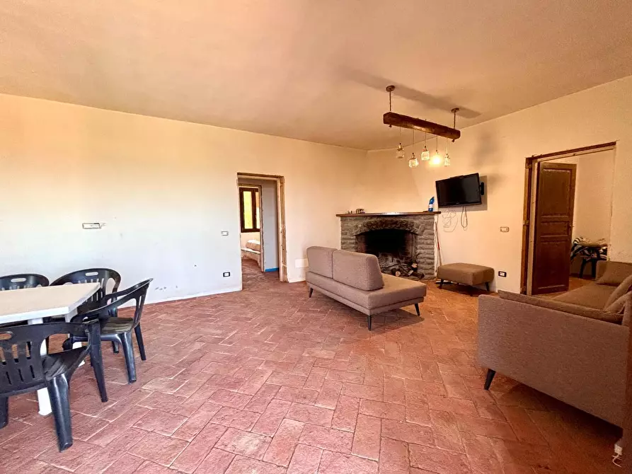 Immagine 11 di Rustico / casale in vendita  a Chianni