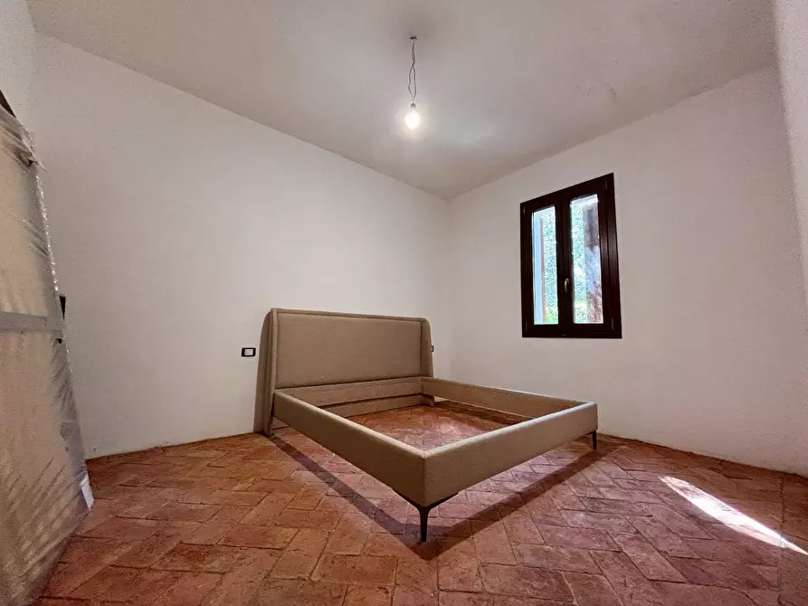 Immagine 14 di Rustico / casale in vendita  a Chianni