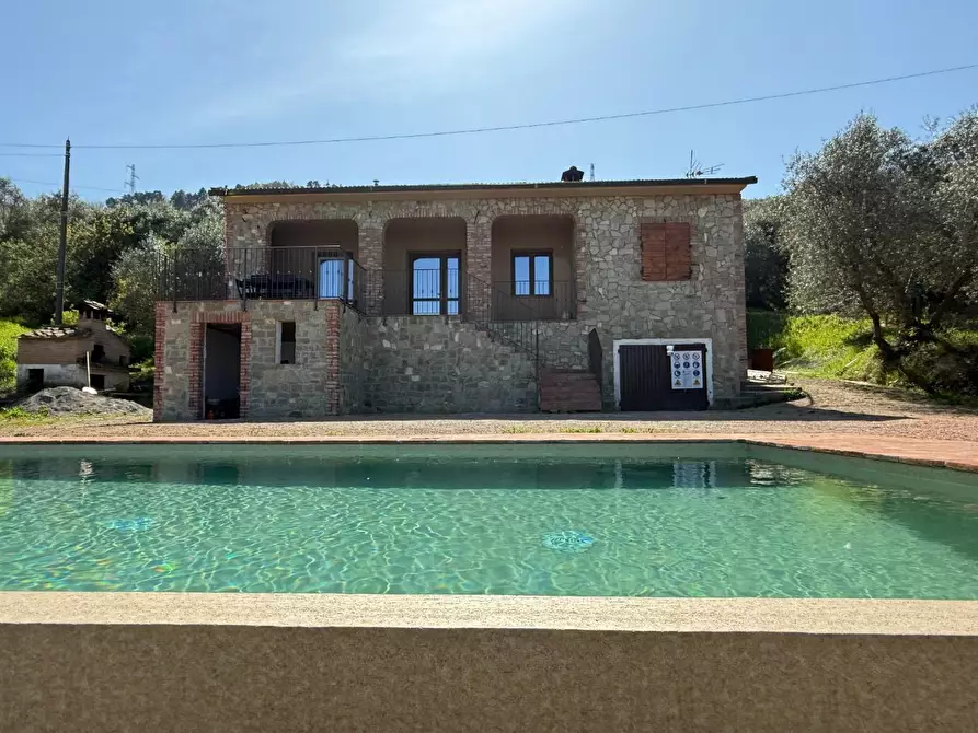 Immagine 5 di Rustico / casale in vendita  a Chianni