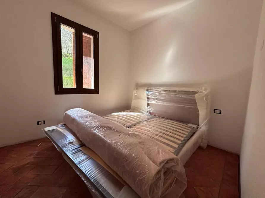 Immagine 16 di Rustico / casale in vendita  a Chianni