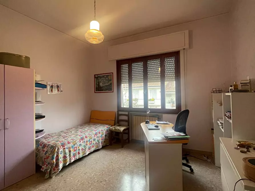 Immagine 8 di Villa in vendita  a Fucecchio