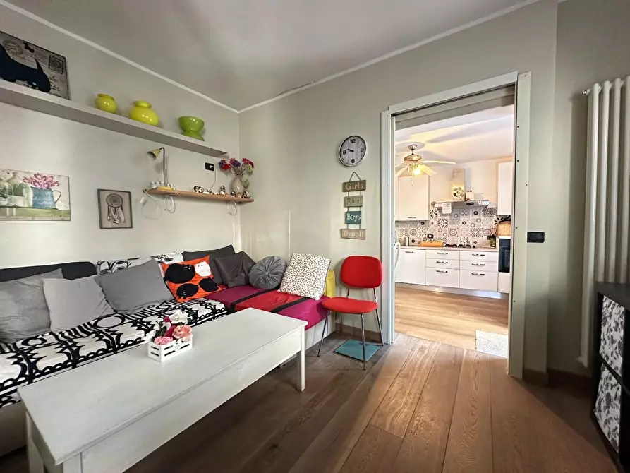 Immagine 37 di Terratetto in vendita  a Viareggio