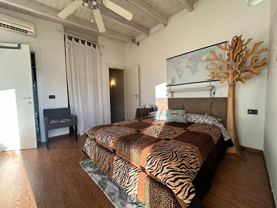 Immagine 46 di Terratetto in vendita  a Viareggio