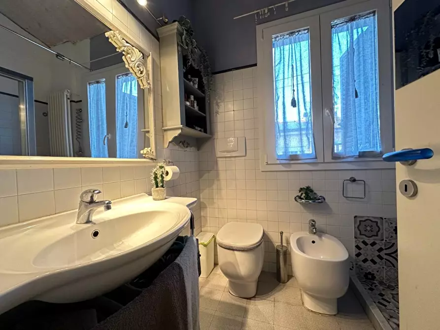 Immagine 17 di Terratetto in vendita  a Viareggio