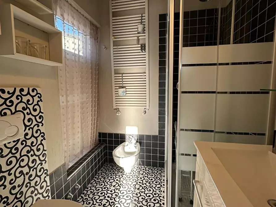 Immagine 25 di Terratetto in vendita  a Viareggio